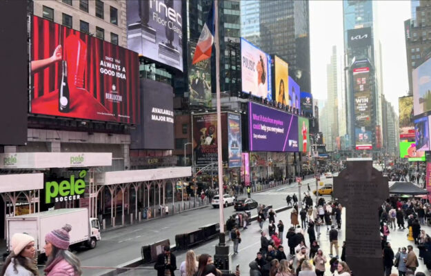 BROADWAY, FAMIGLIA ZILIANI, FRANCIACORTA, GUIDO BERLUCCHI, NEW YORK, PROMOZIONE, PUBBLICITA, TIMES SQUARE, USA, Mondo