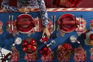 Tra il servizio “buono” della nonna e le novità del design, va in scena la tavola del Natale