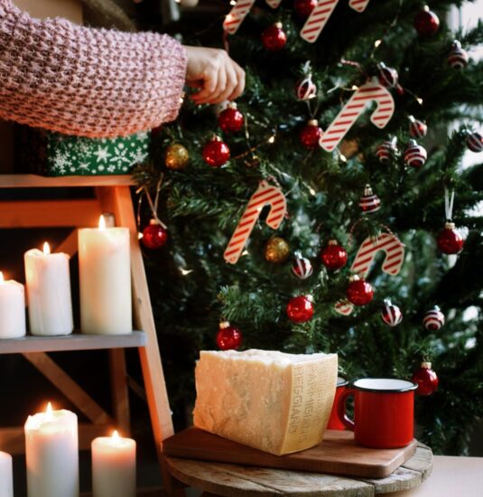 Il Parmigiano Reggiano (ph: Facebook/Parmigiano Reggiano)