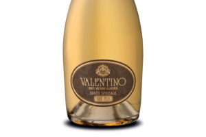Rocche dei Manzoni, Spumante Brut Valentino Cuvée Speciale Door 185th