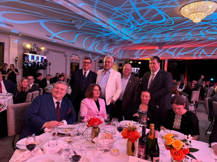 Stefano Frascolla e Simena Bisti, alla guida di Tua Rita, all’asta a Montreal