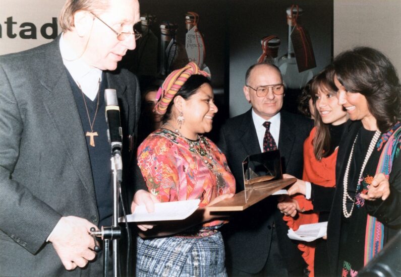 Premio Nonino 1988 a Rigoberta Menchù, poi Premio Nobel per la Pace nel 1992