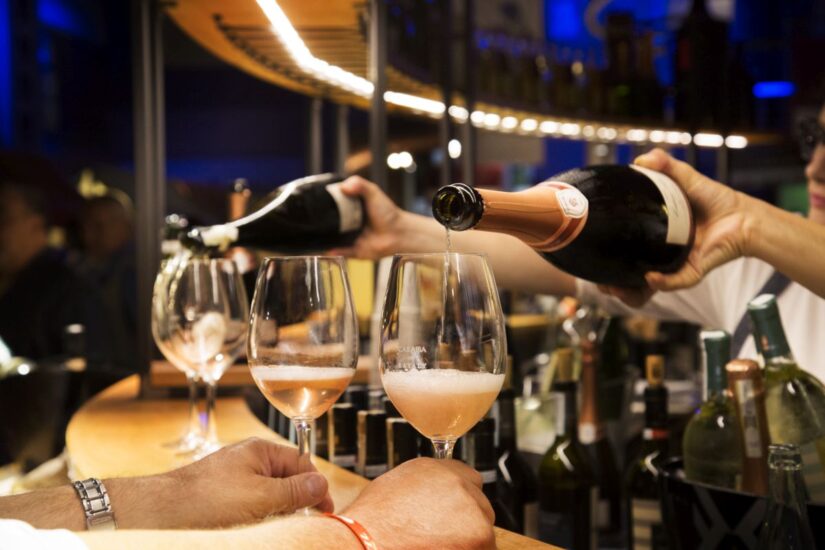 Musica e una drink listi ad hoc nei “Concertini” ad Etaly Lingotto a Torino 