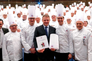 “Ragioneremo del mestiere di cuoco come lavoro usurante con il Ministro del Lavoro, Calderone”