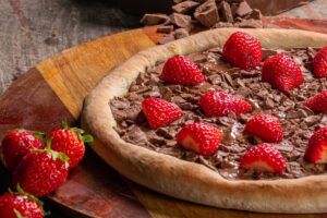 “World Pizza Day” 2025: pizza, passione casalinga degli italiani, fatta in casa in 4 famiglie su 10