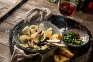 Arriva dal Portogallo la speranza di poter riportare a tavola le vongole veraci made in Italy