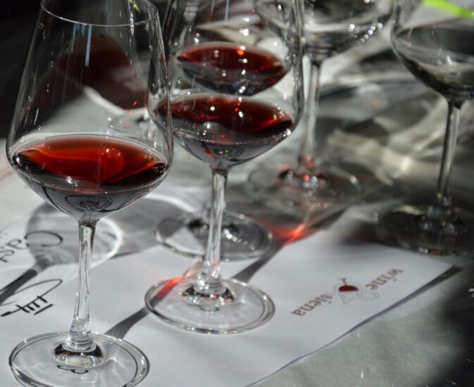 “AsSaggi di vino” e curiosità nei locali a Siena con i docenti dell’Università per “Wine & Siena” 