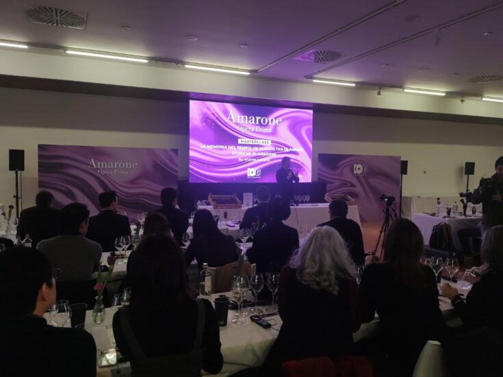 Amarone Opera Prima 2025 - Masterclass MW Andrea Lonardi, “La memoria del tempo: un viaggio tra le annate storiche dell’Amarone”