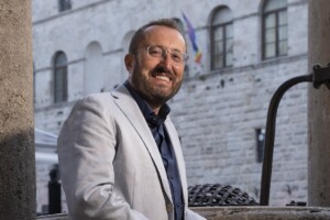 &ldquo;Il vino toscano ha chiuso un 2025 impegnativo mantenendo le quote di mercato. Questo &egrave; positivo&rdquo;