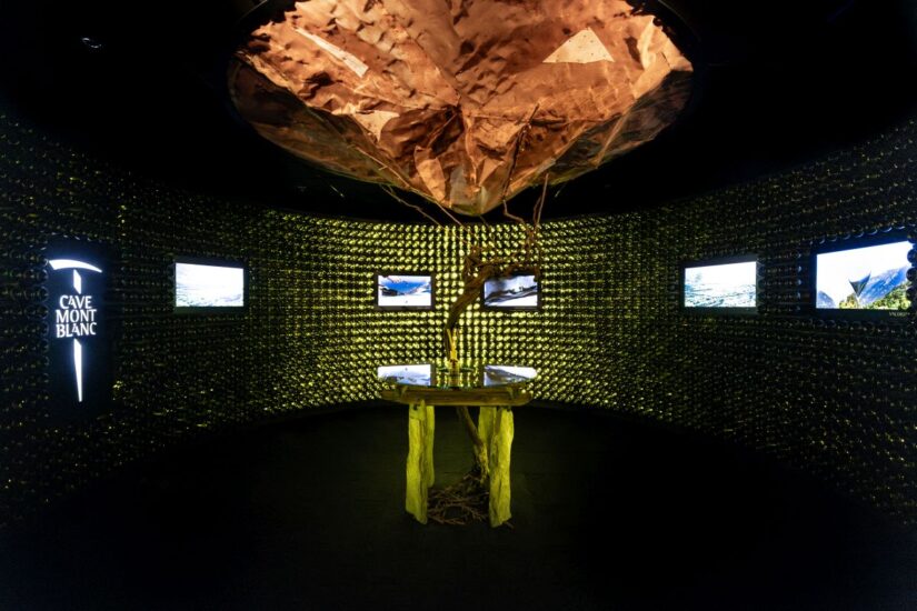 La nuova cantina a 2.173 metri di Cave Mont Blanc allo Skyway Monte Bianco a Courmayeur (ph: Evi Garbolino)