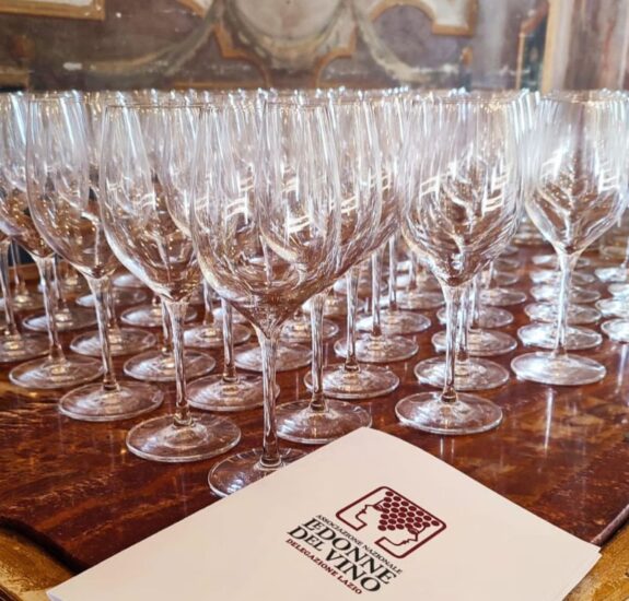 Assaggiando i “Vini delle Donne del Vino della Toscana e del Lazio”, sempre a Firenze 