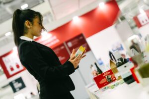 Agli italiani piace l’alimentazione sana. Ma vogliono più dettagli sul cibo mangiato nel fuori casa