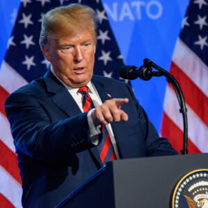 Dazi Usa, Donald Trump “raccomanda” tariffe del 50% sui prodotti europei dal 1 giugno