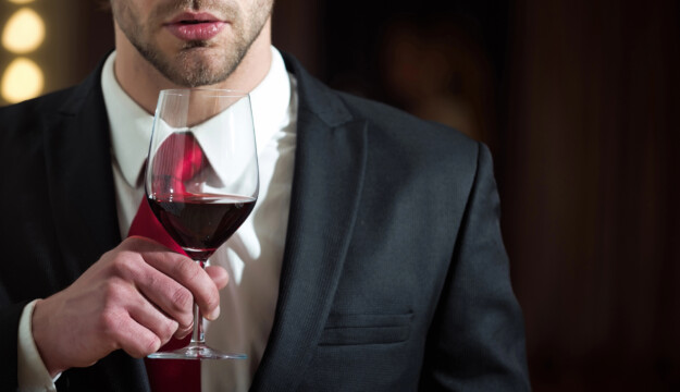 “AAA cercasi” direttori generali e commerciali per superare la fase complessa del vino