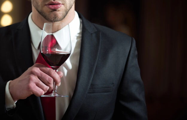 DIRETTORE COMMERCIALE, DIRETTORE GENERALE, LAVORO, MERCATI, MICHAEL PAGE, PIERLUIGI CATELLO, REDDITIVITÀ, Mondo