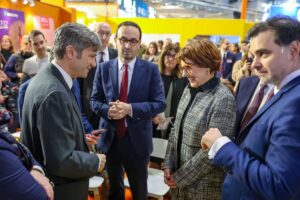 “Wine Paris”, il Ministro dell’Agricoltura francese Annie Genevard: “il vino è patrimonio vivente”