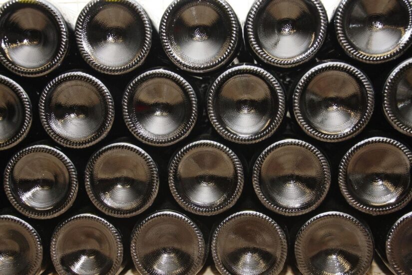 Fine wines, prosegue il trend negativo del Liv-Ex (ph: Reinhard Thrainer da Pixabay)