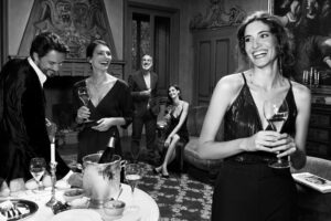 Vino & moda, le contaminazioni in “Milano Fashion Week” 2025 in nome di eleganza e artigianalità   