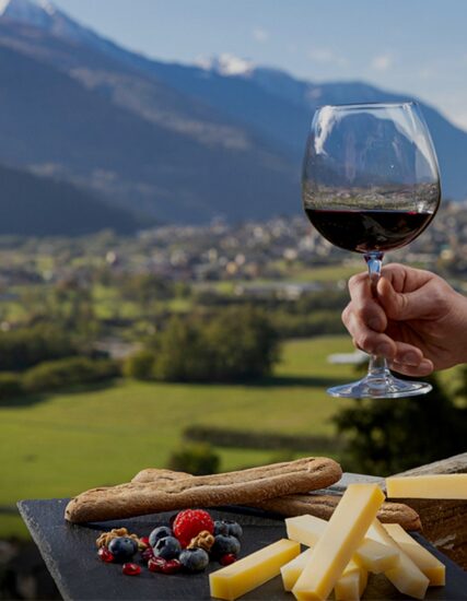 “Ciaspolata delle Dop” & “Aperitivo in Quota” con il Consorzio dei formaggi Casera e Bitto in Valtellina