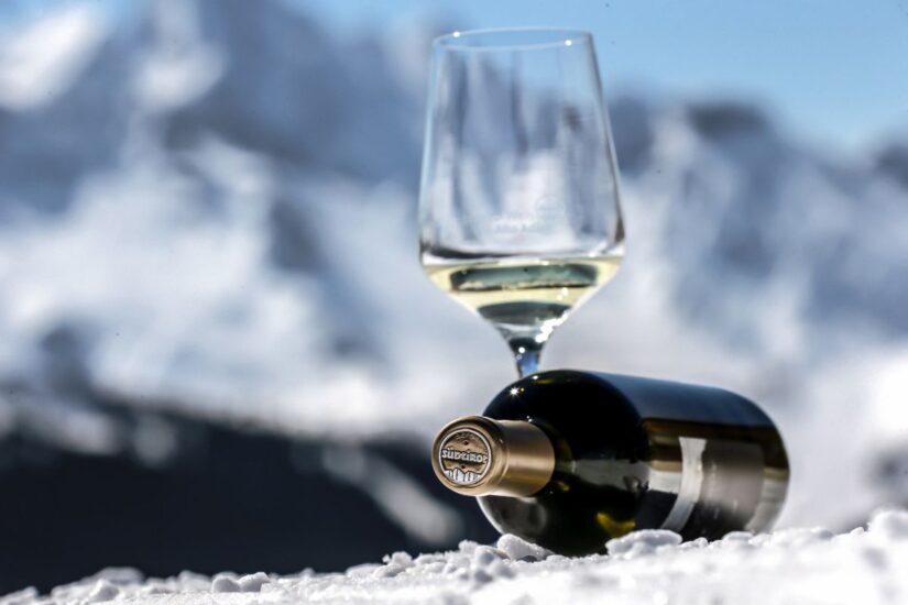 I vini del Consorzio Alto Adige si degustano in Alta Badia con i “Sommelier in pista” (ph: Freddy Planinschek)