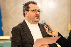 Le linee guida delle Citt&agrave; del Vino: &ldquo;no agli impianti di fonti rinnovabili nelle aree Doc e Docg&rdquo;