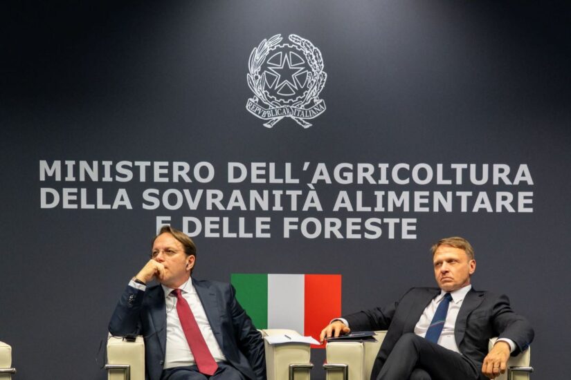 Il Commissario Várhelyi a Vinitaly 2025 (credit: Ministero dell’Agricoltura)