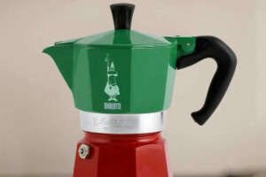 La Bialetti, “culla” della moka, parla cinese: il 78,5% a Nuo Capital che fa capo a Stephen Cheng