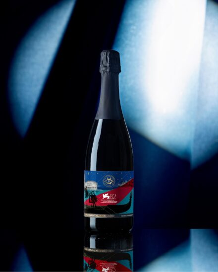 L’etichetta limited edition del Prosecco Conegliano Valdobbiadene Docg per la Mostra del Cinema di Venezia 