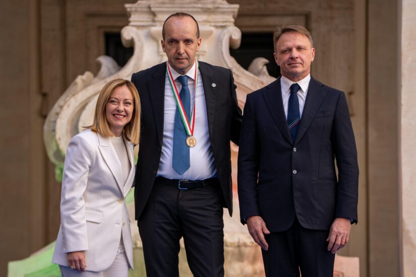 Piercristiano Brezzale premiato da Giorgia Meloni e Francesco Lollobrigida