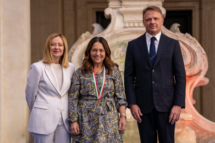 Maria Francesca di Martino premiata da Giorgia Meloni e Francesco Lollobrigida