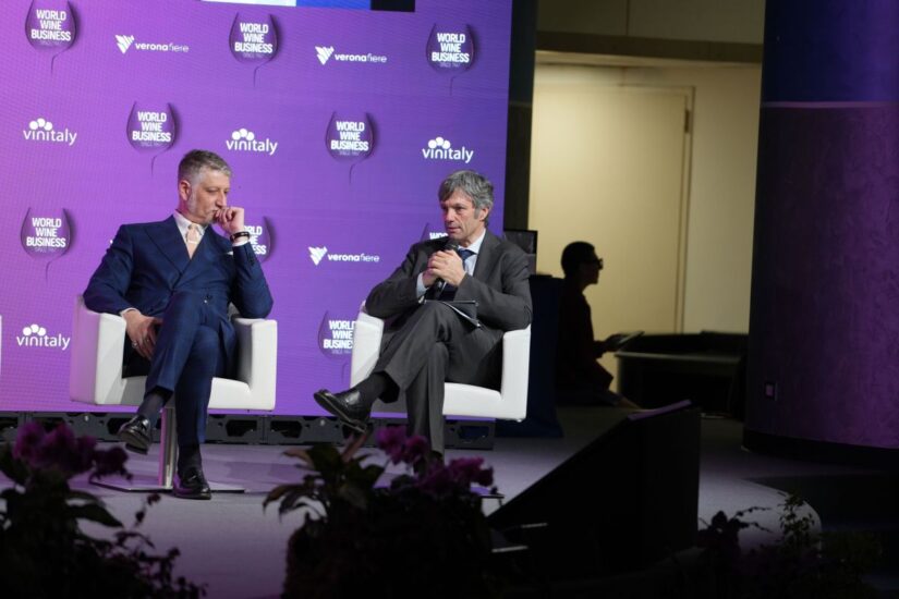 Dazi no panico: il messaggio di Vinitaly (ph: Veronafiere/Ennevi)