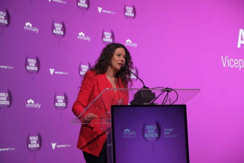 Dazi no panico: il messaggio di Vinitaly (ph: Veronafiere/Ennevi)