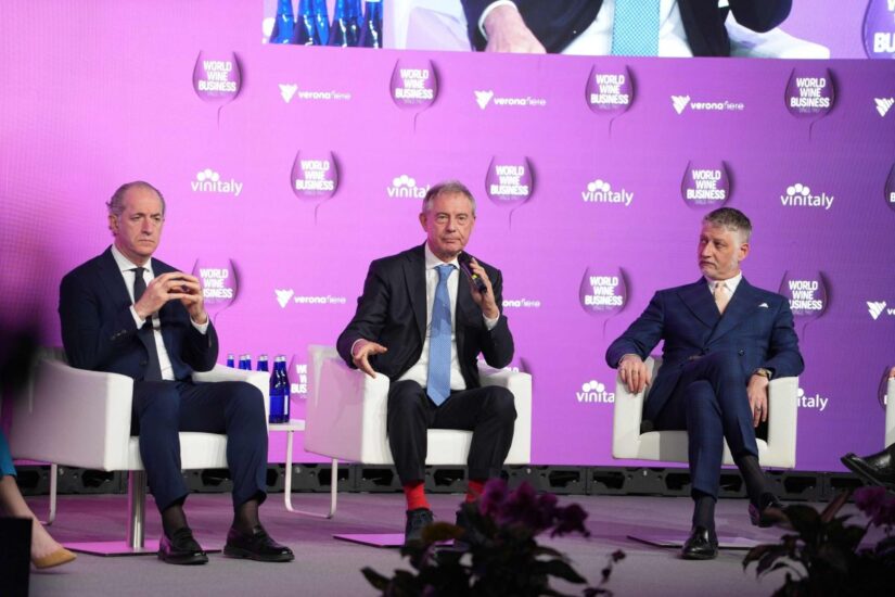 Dazi no panico: il messaggio di Vinitaly (ph: Veronafiere/Ennevi)