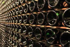 Vino, frena il mercato nel 2025. Uiv: “export extra Ue in calo di quasi il 9% nel primo trimestre” Vino, frena il mercato nel 2025. Uiv: “export extra Ue in calo di quasi il 9% nel primo trimestre”