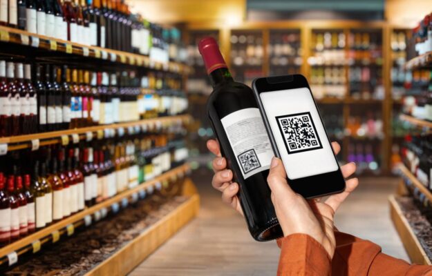 BLOCKCHAIN, CHIMICA, CONTRAFFAZIONI, QR CODE, TRACCIABILITÀ, TRACEWINDU, UNIONE EUROPEA, UNIVERSITÀ DI BARCELLONA, UNIVERSITÀ DI PISA, VINO EUROPEO, Mondo