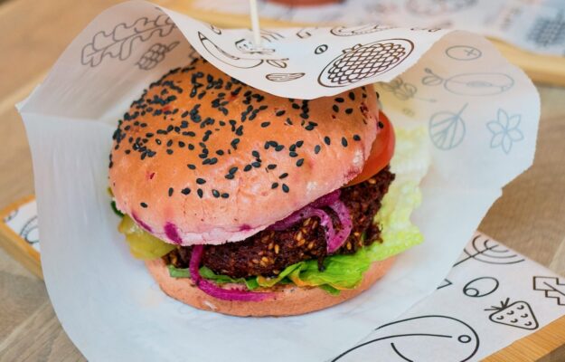 TENDENZE, TUTTOFOOD, VEGAN, Veganok, Non Solo Vino