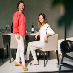 Light wine packaging is increasingly more important. And, someone invests a lot on it as Elena Walch