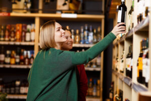 Il vino ideale? Per i giovani ha 11,5 gradi alcolici. Gradazione sempre più importante nella scelta Il vino ideale? Per i giovani ha 11,5 gradi alcolici. Gradazione sempre più importante nella scelta