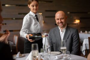La Francia stringe i controlli sulle carte dei vini: il richiamo del Ministero dell’Economia La Francia stringe i controlli sulle carte dei vini: il richiamo del Ministero dell’Economia