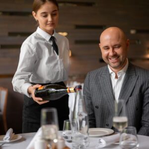 Il vino italiano &egrave; globale, ma le carte dei ristoranti restano locali, secondo un&rsquo;analisi di Trinko