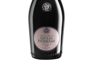 Ferrari, Doc Trento Extra Brut Rosé Giulio Ferrari 2015