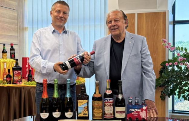 AFFARI, CAMPARI, CINZANO, FRATTINA, GRUPPO CAFFO, vino, Italia