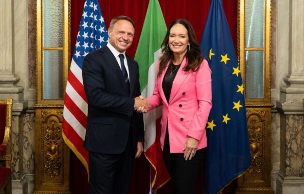 AGRICOLTURA, BROOKE ROLLINS, Coldiretti, FILIERA ITALIA, FRANCESCO LOLLOBRIGIDA, ITALIA, LEGACOOP, MINISTERO DELL'AGRICOLTURA, SEGRETARIA DELL’AGRICOLTURA USA, USA, Non Solo Vino