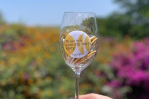 “A rendere unica la degustazione di un vino è il nostro coinvolgimento, non le note sensoriali” “A rendere unica la degustazione di un vino è il nostro coinvolgimento, non le note sensoriali”