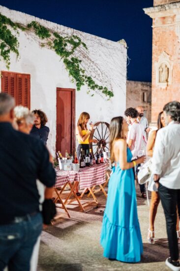 Il vino naturale si assaggia con i “Vignaioli in Masseria” a Masseria Spina a Monopoli
