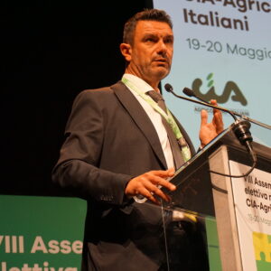 Dazi Usa, “più che un accordo sembra una resa. E per il vino italiano attenzione ai competitor”