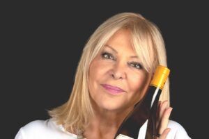 “Più che “smart” o “pop”, la comunicazione deve adattarsi al contesto. Ma rispettando il vino” “Più che “smart” o “pop”, la comunicazione deve adattarsi al contesto. Ma rispettando il vino”