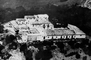 Anche il vino è custode dei “Luoghi della Memoria” per non dimenticare la storia italiana Anche il vino è custode dei “Luoghi della Memoria” per non dimenticare la storia italiana