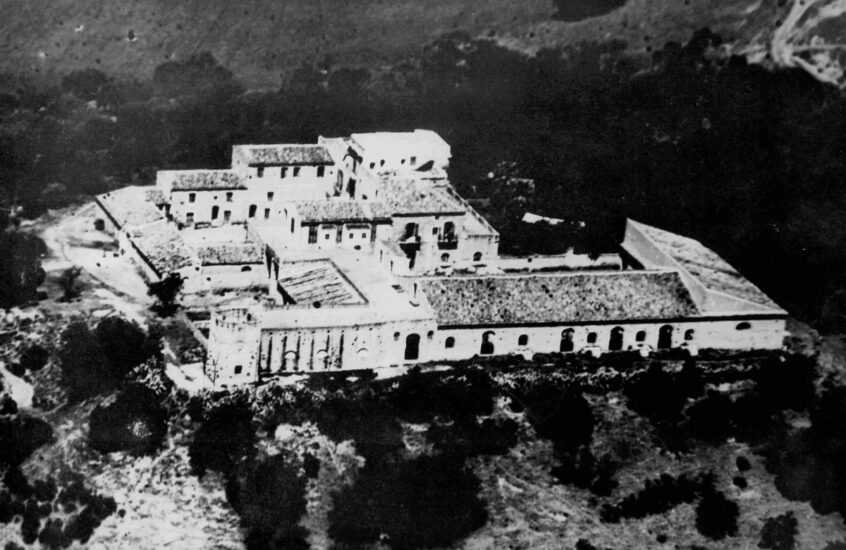 Fattoria Nocera a Feudi del Pisciotto a Niscemi, foto aerea della Seconda Guerra Mondiale (graphic: Vincenzo Liardo)