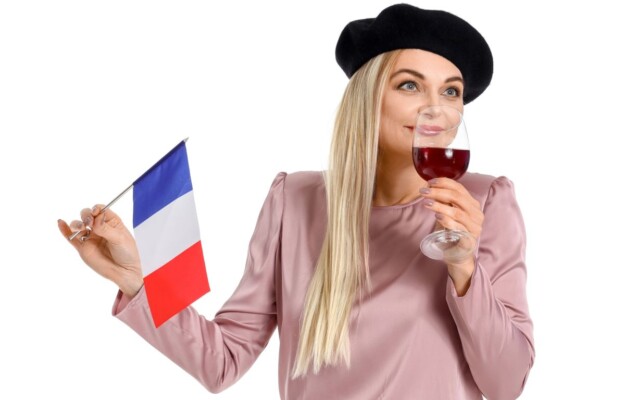 DELOITTE, ENOTURISMO, FRANCIA, TURISMO DEL VINO, VIN & SOCIÉTÉ, Mondo